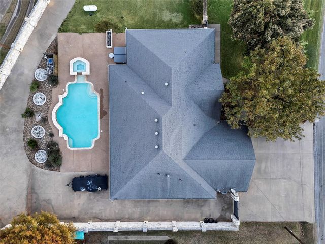 2801 Weylene Paseo, Granbury, TX 76049