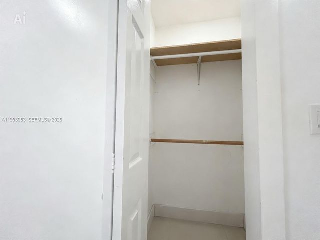 16082 NE 9th Ct, North Miami Beach, FL 33162