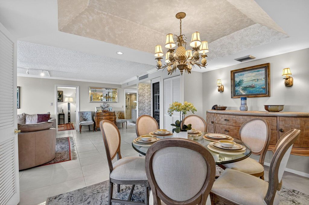 3589 S Ocean Boulevard 608, South Palm Beach, FL 33480