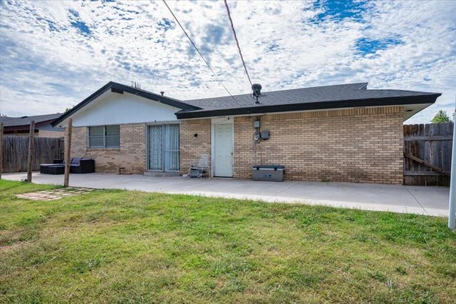 4809 Elmview Drive, Del City, OK 73115