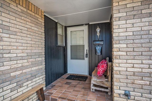 4809 Elmview Drive, Del City, OK 73115