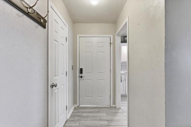 4809 Elmview Drive, Del City, OK 73115