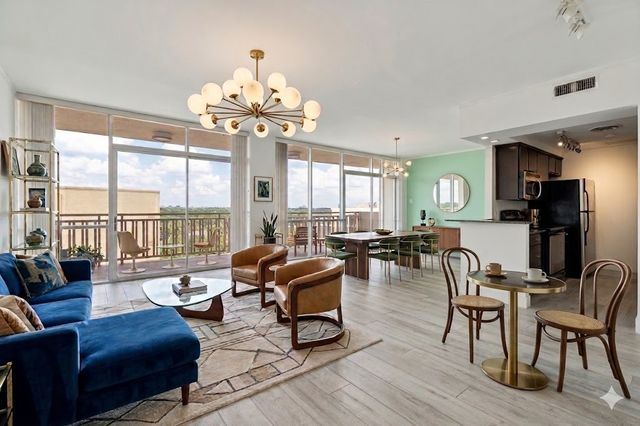 6211 W Northwest Highway 1004, Dallas, TX 75225