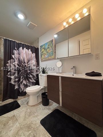 8220 NE 1st Pl 2B, Miami, FL 33138