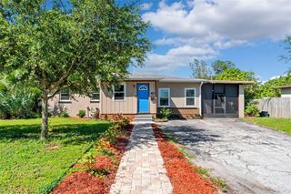 1230 32ND STREET N, St Petersburg, FL 33713