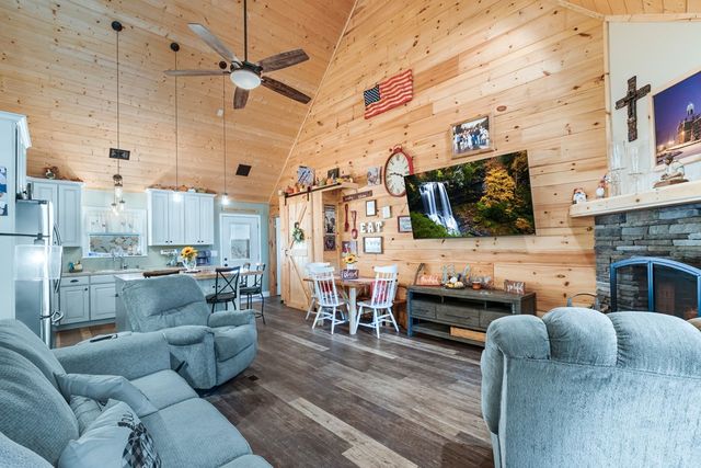 75 Covered Bridge, Blairsville, GA 30512