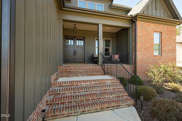 108 Old Mill Place, Durham, NC 27705