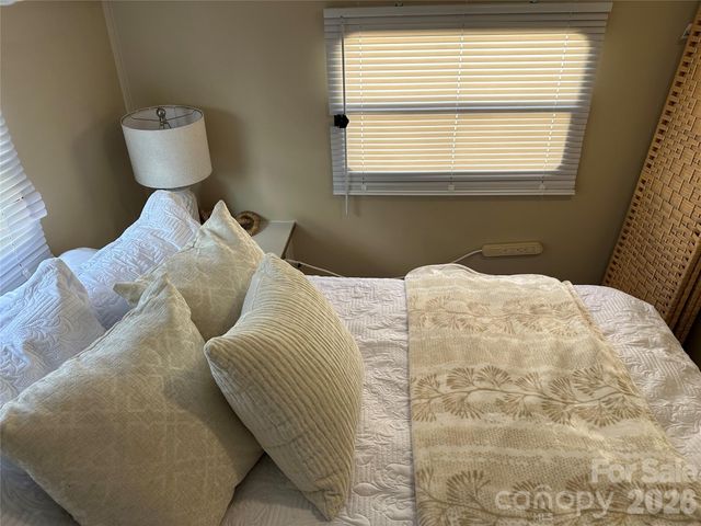 108 Robin Lane, New London, NC 28127