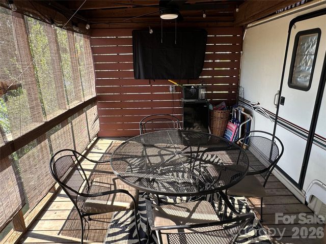 108 Robin Lane, New London, NC 28127