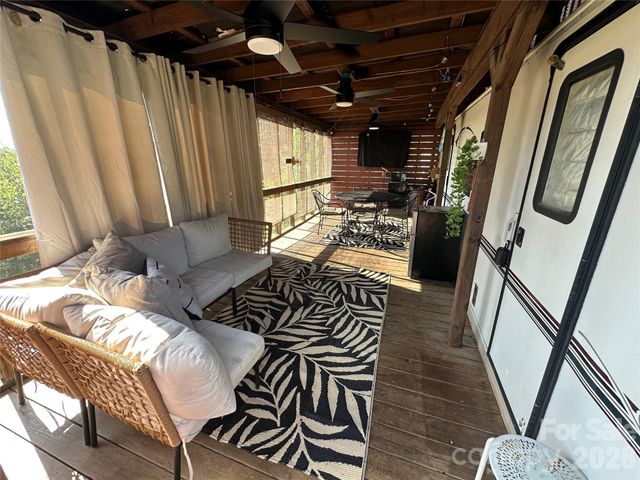 108 Robin Lane, New London, NC 28127
