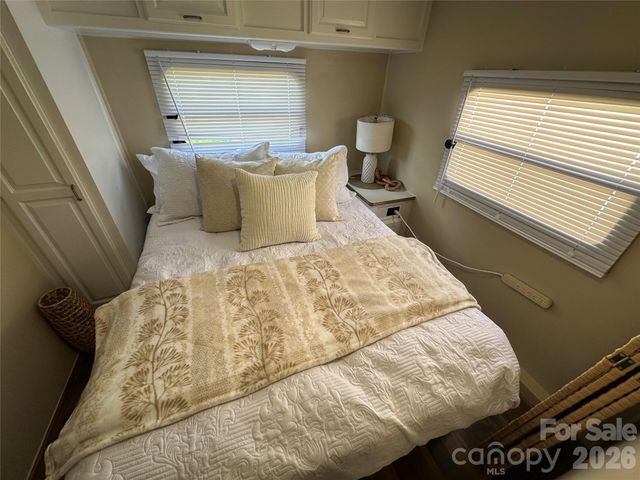 108 Robin Lane, New London, NC 28127