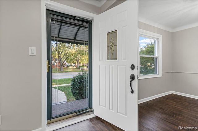 4484 Howe Road, Wayne, MI 48184