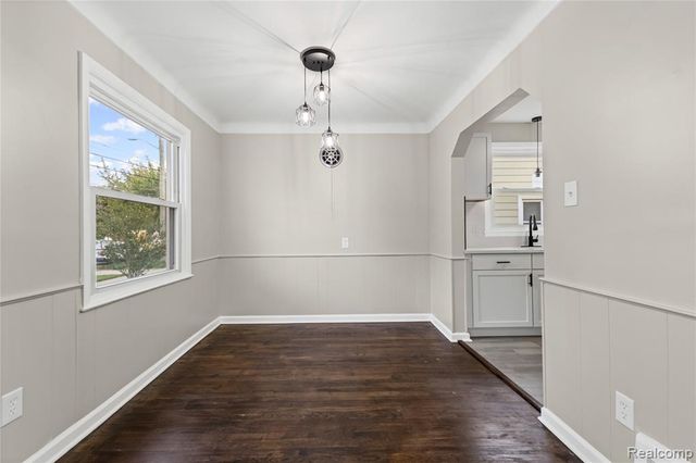 4484 Howe Road, Wayne, MI 48184