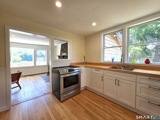 139 Lake Road, Griswold, CT 06351