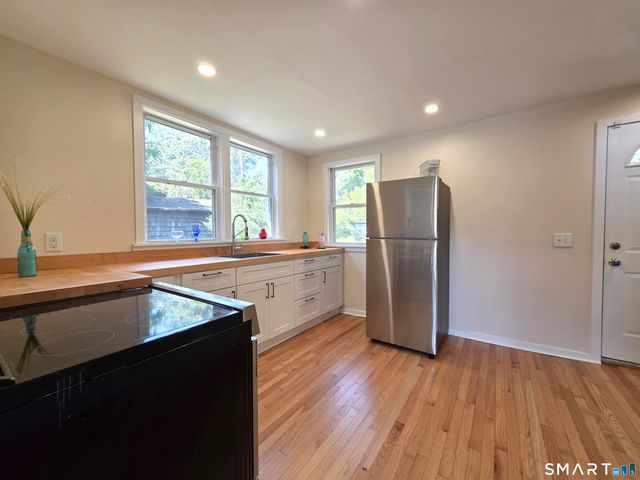 139 Lake Road, Griswold, CT 06351