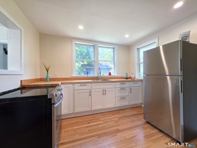 139 Lake Road, Griswold, CT 06351