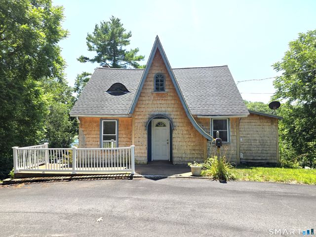 139 Lake Road, Griswold, CT 06351