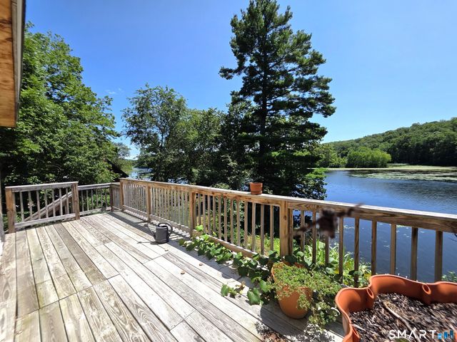 139 Lake Road, Griswold, CT 06351