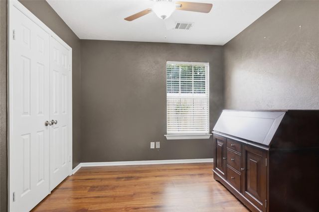 1306 Teal Glen Court, Houston, TX 77062