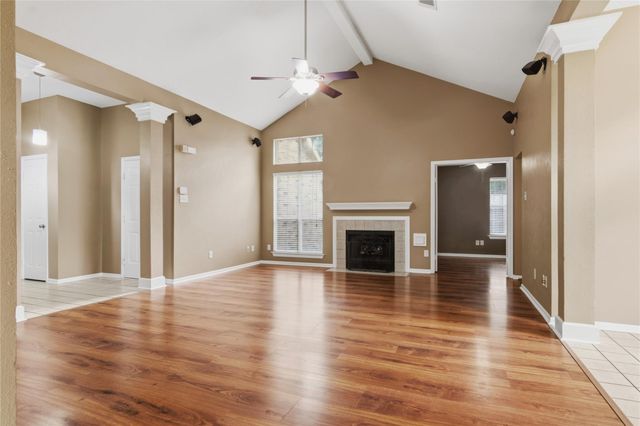 1306 Teal Glen Court, Houston, TX 77062