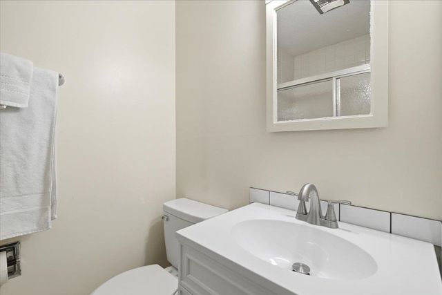290 Collamer Circle, Shelburne, VT 05482
