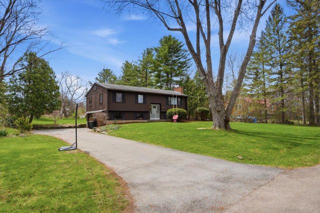 290 Collamer Circle, Shelburne, VT 05482