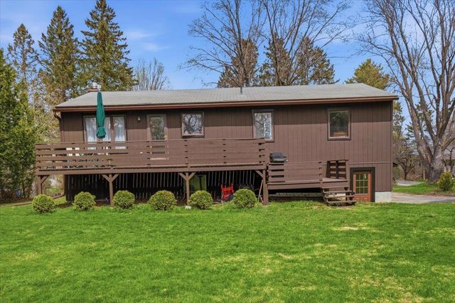 290 Collamer Circle, Shelburne, VT 05482