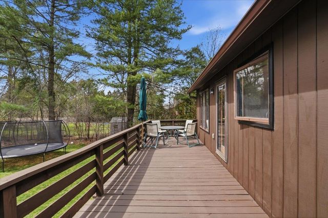 290 Collamer Circle, Shelburne, VT 05482