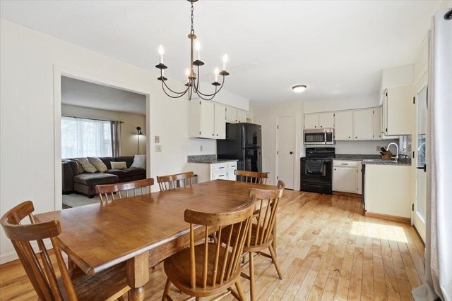 290 Collamer Circle, Shelburne, VT 05482