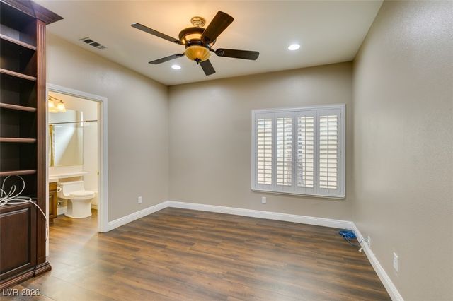 54 Grossinger Court, Henderson, NV 89074