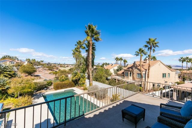 54 Grossinger Court, Henderson, NV 89074