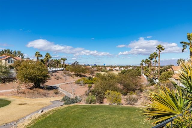 54 Grossinger Court, Henderson, NV 89074