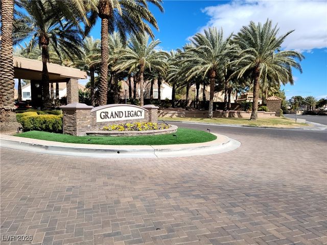 54 Grossinger Court, Henderson, NV 89074