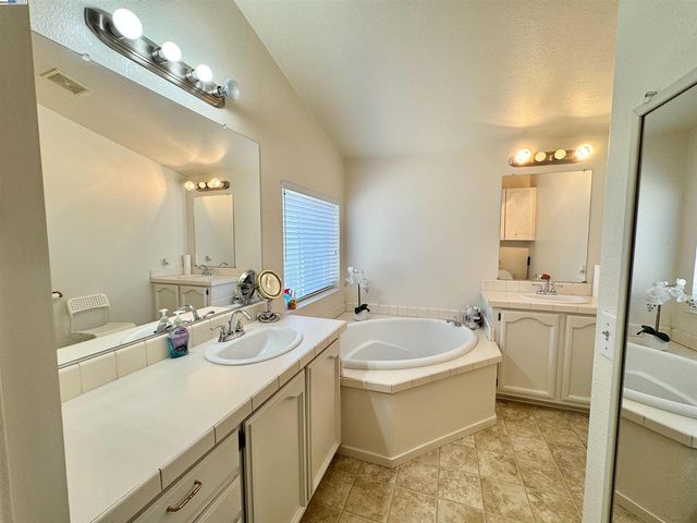 1220 Tasman 39, Sunnyvale, CA 94089
