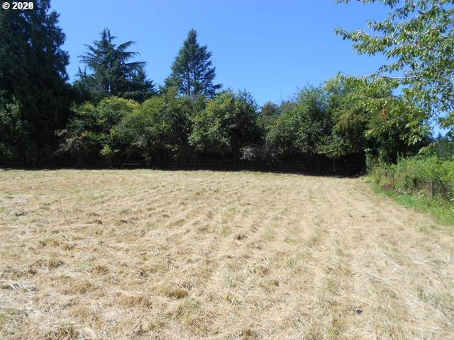 12635 Se KNAPP St W, Portland, OR 97236