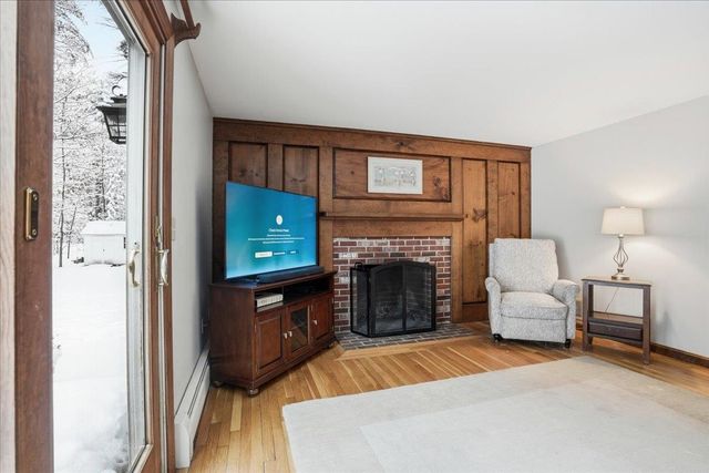 105 Rideout Road, Hollis, NH 03049