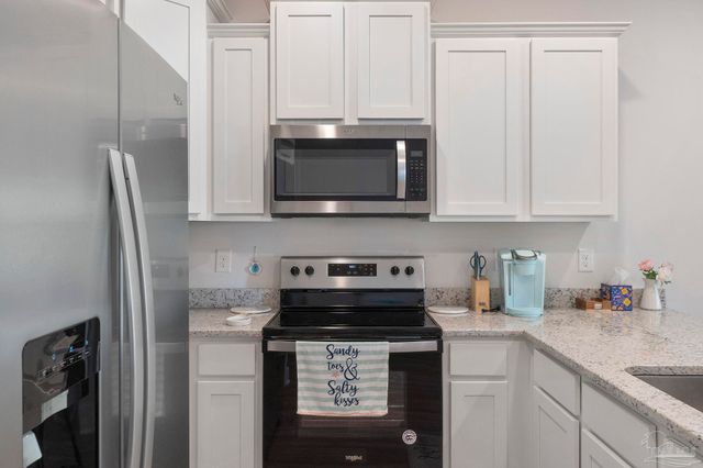 1518 Farragut Way, Pensacola, FL 32534