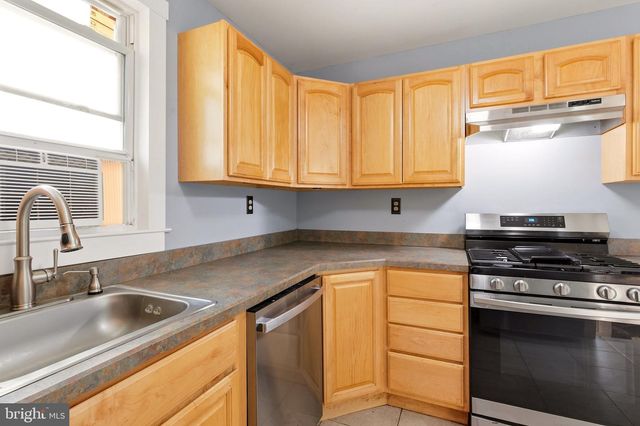 205 N FIFTH ST, National Park, NJ 08063