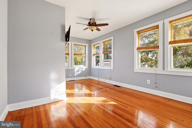 205 N FIFTH ST, National Park, NJ 08063