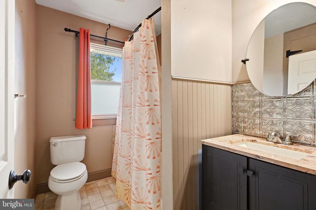 205 N FIFTH ST, National Park, NJ 08063
