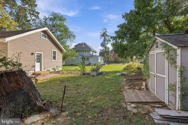 205 N FIFTH ST, National Park, NJ 08063