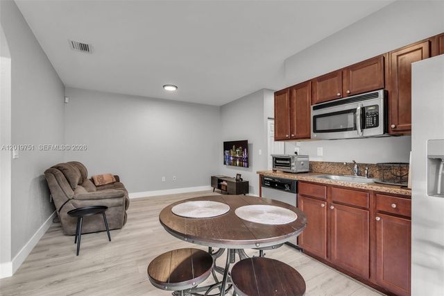 633 SE 35th Terrace, Homestead, FL 33033