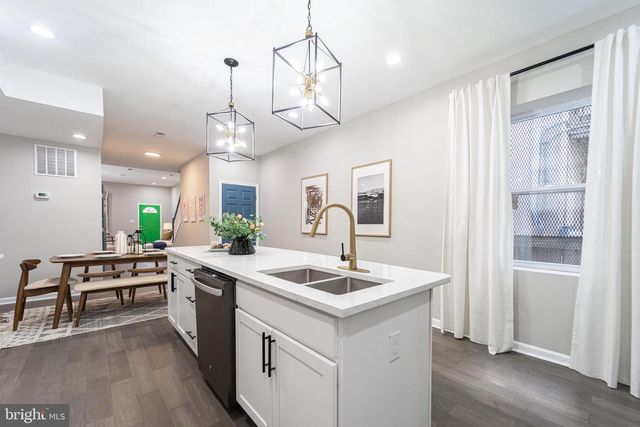 1528 DRUID HILL AVE, Baltimore, MD 21217