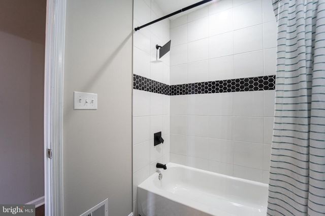 1528 DRUID HILL AVE, Baltimore, MD 21217