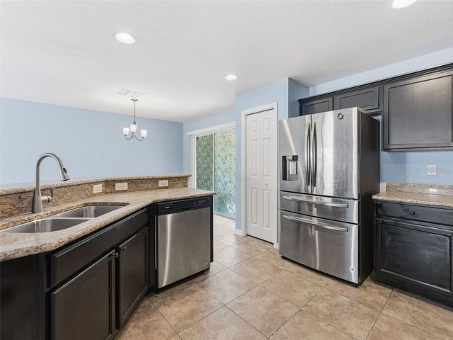 27540 DESERT WILLOW WAY, Wesley Chapel, FL 33544