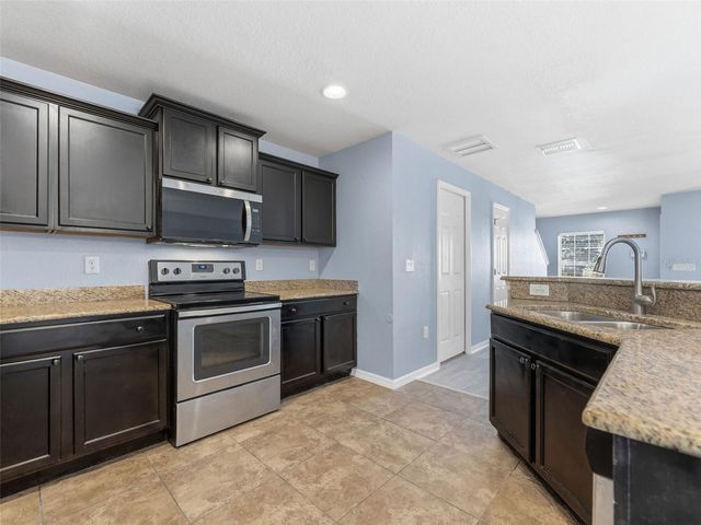 27540 DESERT WILLOW WAY, Wesley Chapel, FL 33544