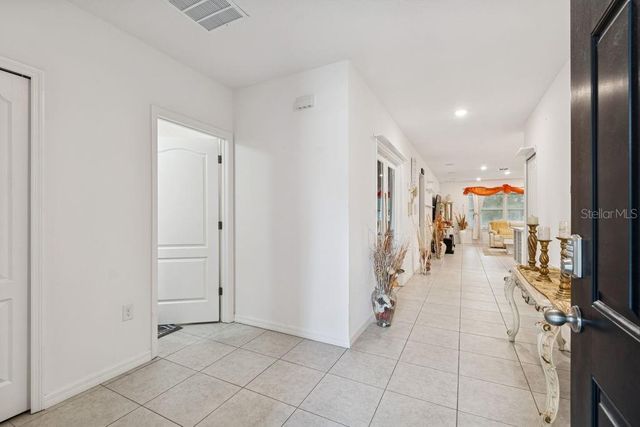 16301 GREENBACK RD, Weeki Wachee, FL 34614