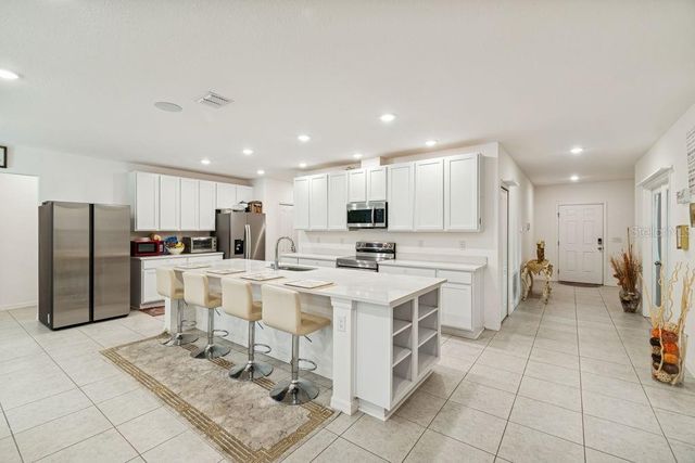 16301 GREENBACK RD, Weeki Wachee, FL 34614