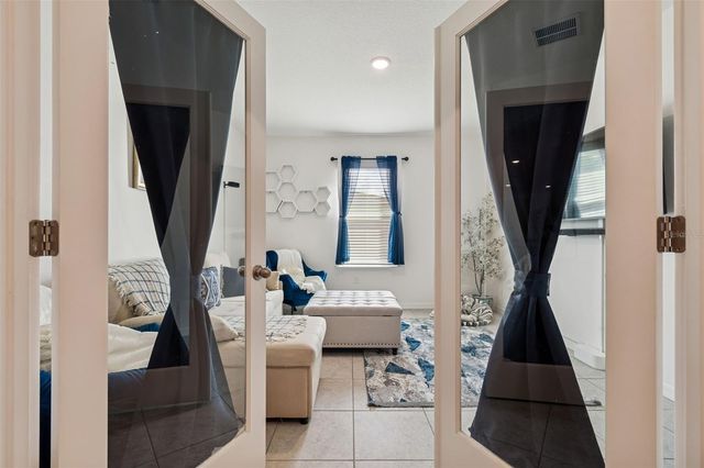 16301 GREENBACK RD, Weeki Wachee, FL 34614