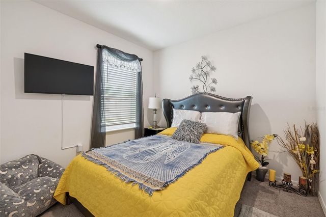 16301 GREENBACK RD, Weeki Wachee, FL 34614